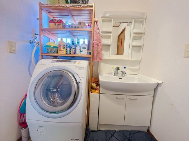 ʑEʏ `Wash room`傫Ȑʁ@Ƒ݂ȂgʎBZɂ͎g₷ʂŁAXeLȈ̃X^[g܂傤B